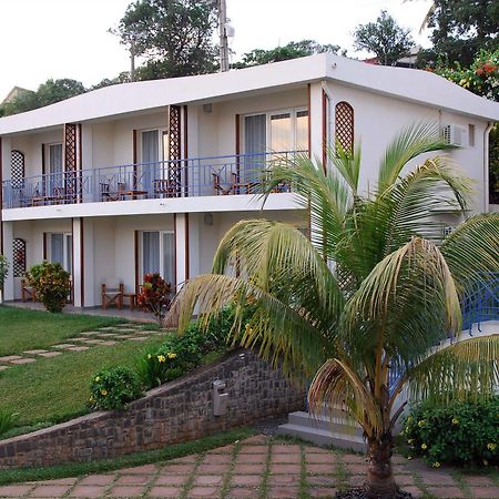 Allamanda Hotel Antsiranana Exterior photo